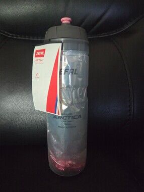 Zefal Arctica 750 ml Insulated Bottle Gray and Pink BPA Free Made in France